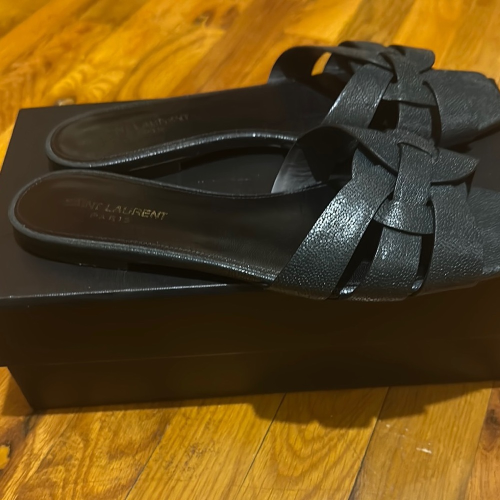 Saint Laurent dark green Sandals with Crisscross Straps - Picture 4 of 5